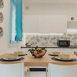 Matty\'S House