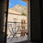 Savade Cefalu