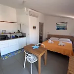 Chez Julie