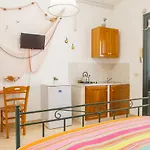 Bordonaro Mini Studio