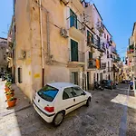 Le Case Del Cortile