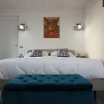 Casa Adriana