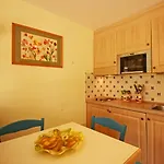 Gli Aranceti Di Cefalu