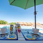 Kelly Apartments Cefalu