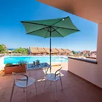 Kelly Apartments Cefalu