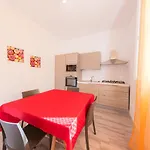 Kefa Holiday - Xxv Novembre Apartments