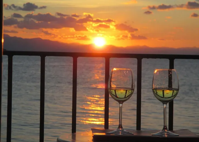 Casa Mare Blu By The Sea