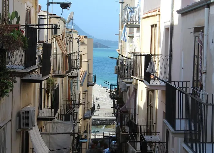 Cefalu Golfo 75