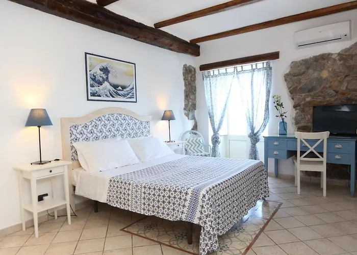 Self Apartments - Bordonaro 58