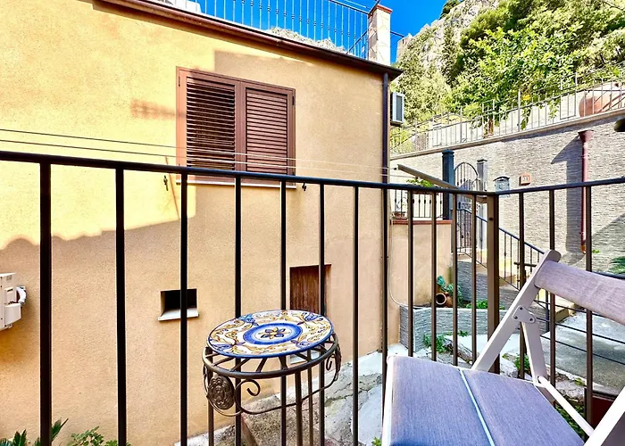 Casa Le Maioliche By Housilia