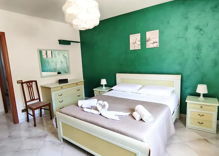 Casa Delle Camelie