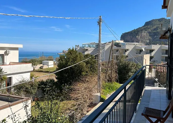 Sea View Apartment