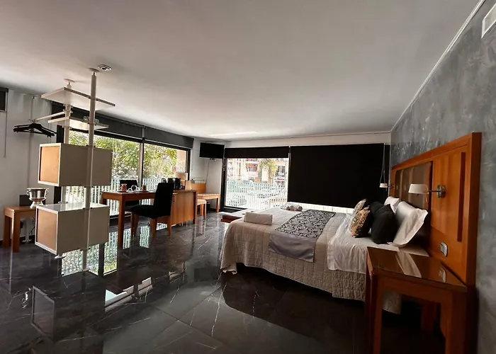 Kefa Suite