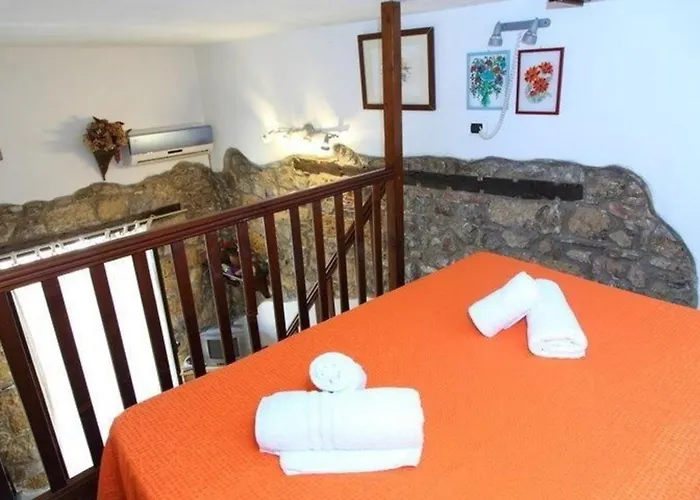 Studio Fuer 2 Personen Ca 30 Qm In Cefalu, Sizilien Nordkueste Von Sizilien