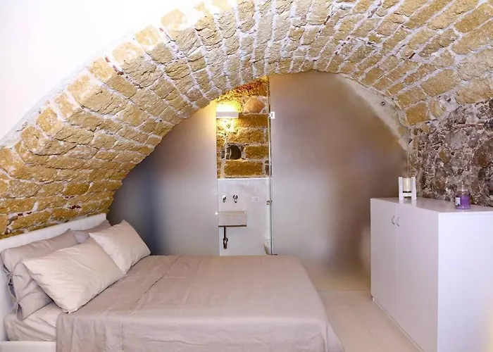 Loft Porto Salvo Cefalu