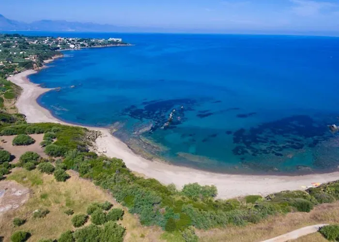 Villa Al Mare Baia Emiri Mazzaforno Cefalu