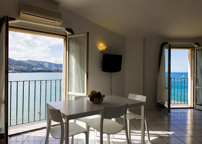 Kefa Holiday - Marina Apartments