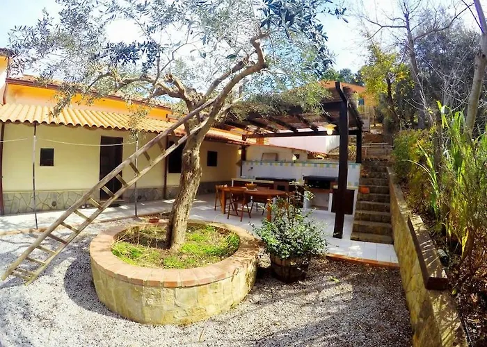 Villa Del Bergamotto