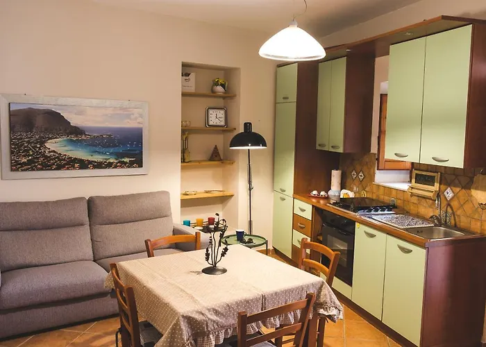 Rocher House Cefalù