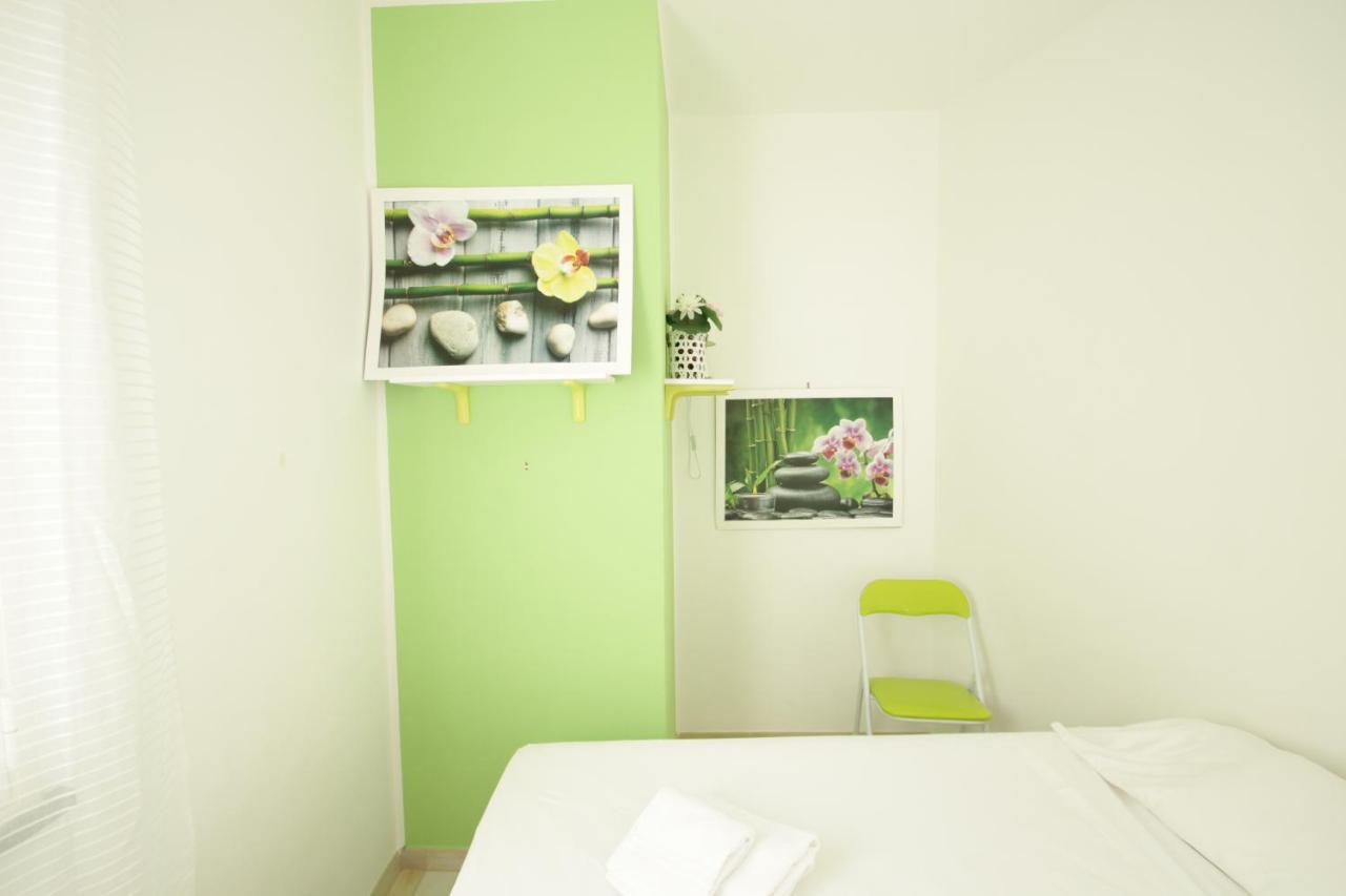 Vanni House 68 *