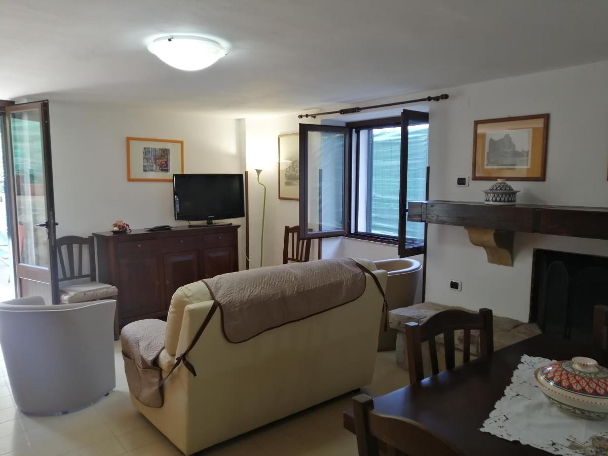 Holiday home Country House Figurella *