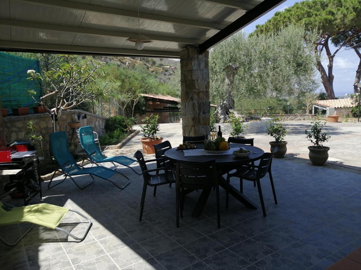 Holiday home Country House Figurella