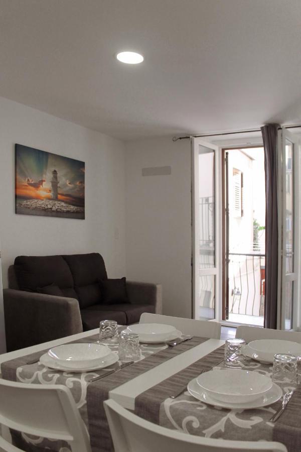 Albatros Apartment *