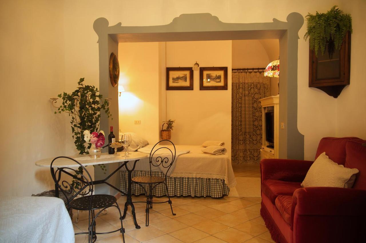 Acomodação com café da manhã  B&B Del Giglio *