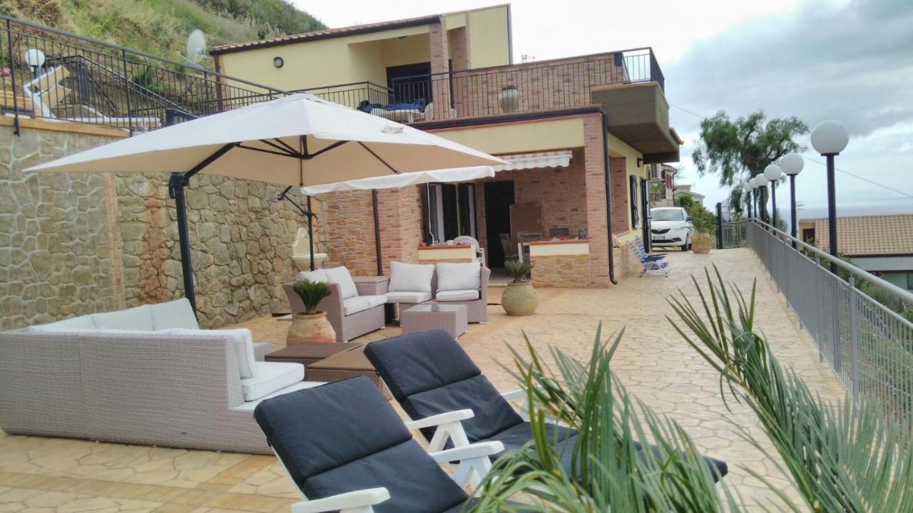 Le Terrazze Villa