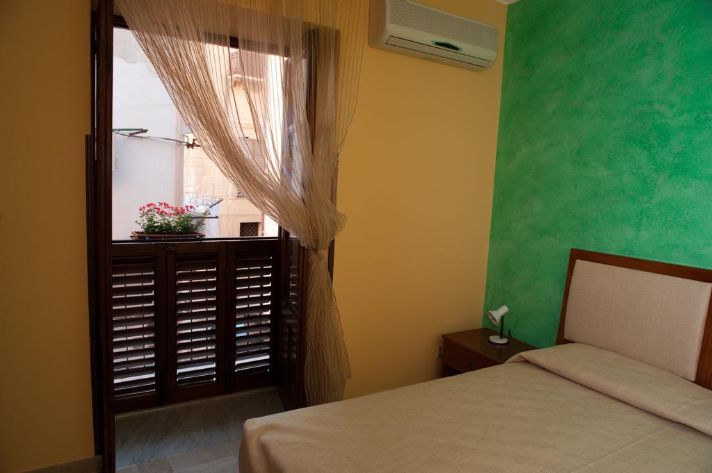 Aparthotel Miramare 2*
