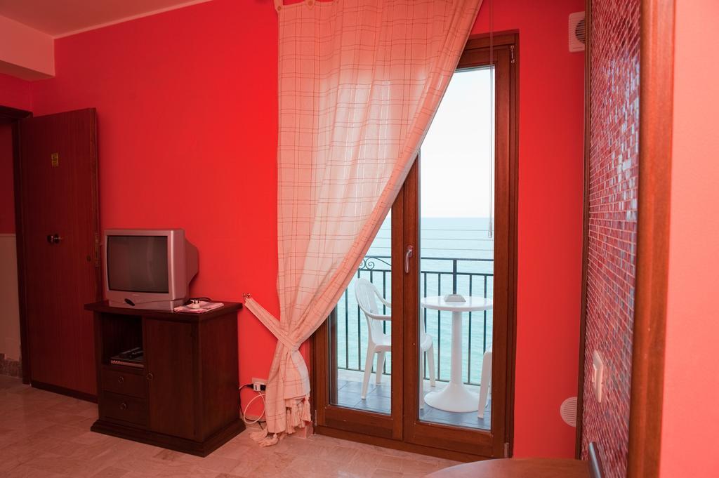 Aparthotel Miramare Cefalù