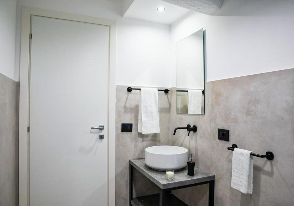 Casa Sul Corso Apartment *