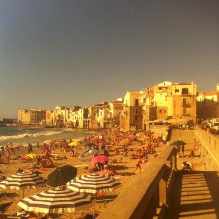 Al 25 Tulipani Apartment Cefalu