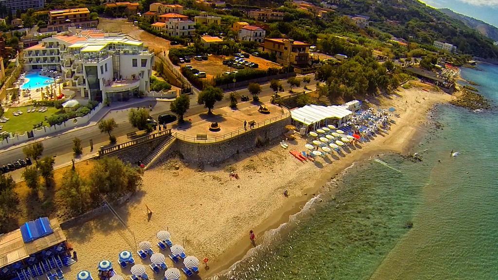 Sea Palace