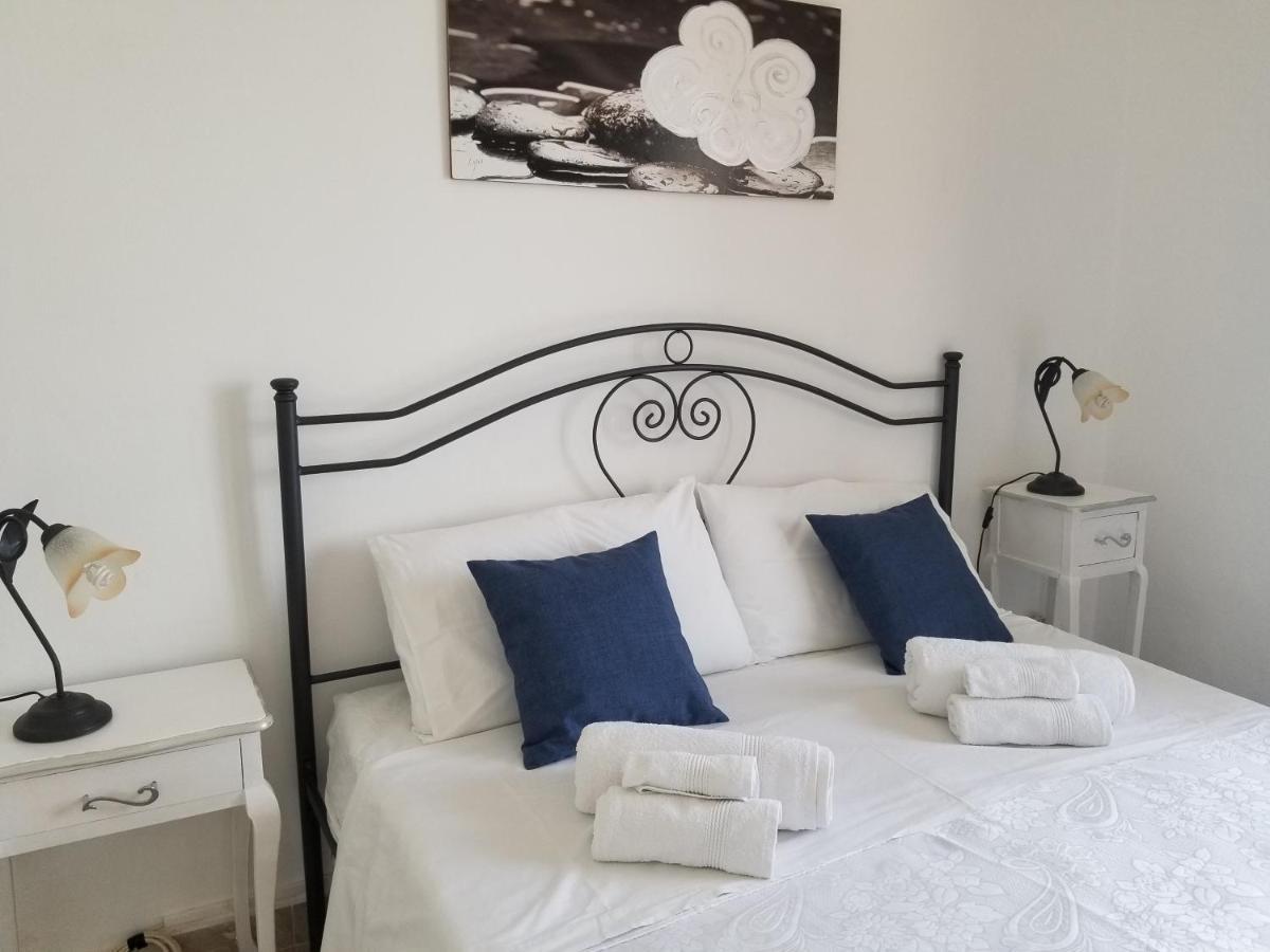 Tra La Rocca E Il Mare Ferienhaus