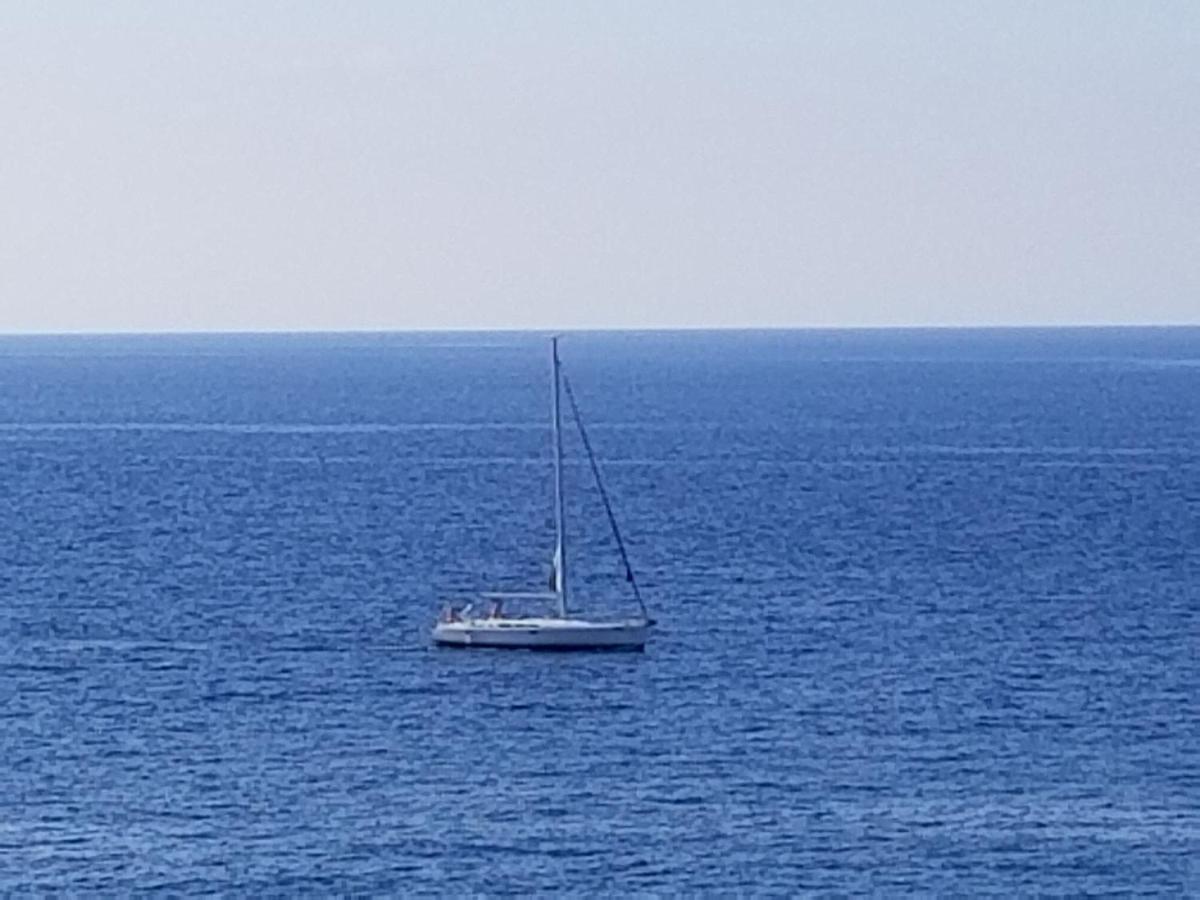 Tra La Rocca E Il Mare Ferienhaus *