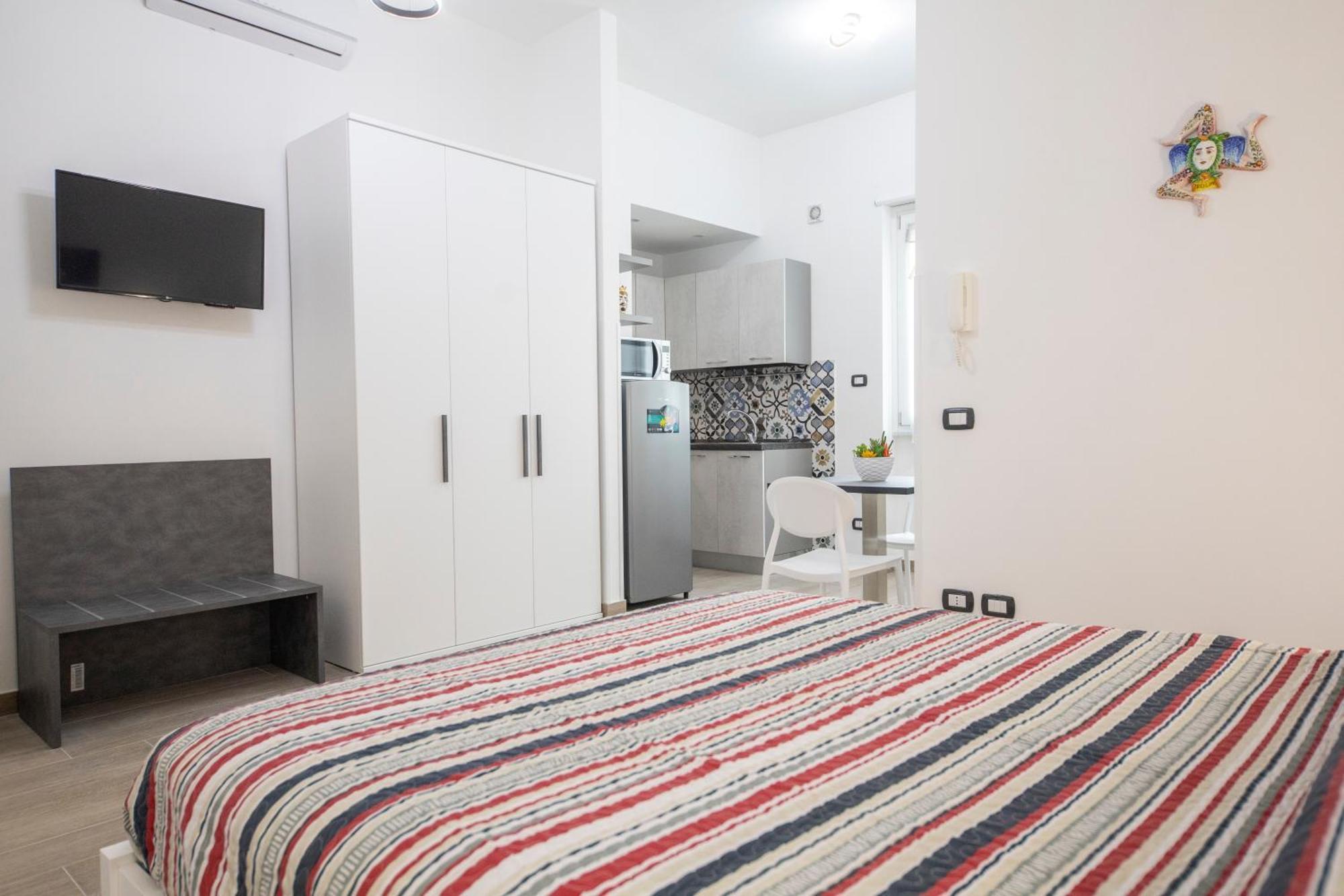 Apartment Trinacria *