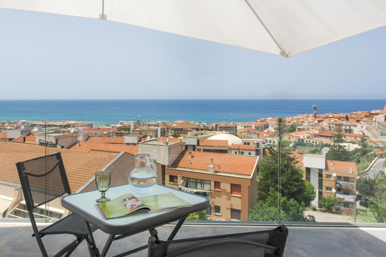 Terrazza Vista Mare Su Cefalu' Apartment *