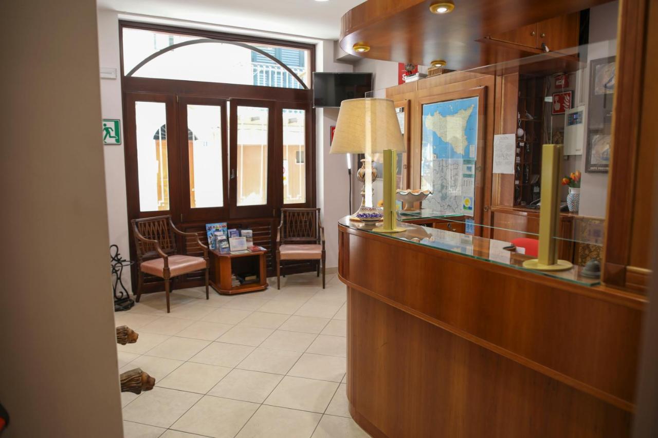 Hotel La Giara 3*