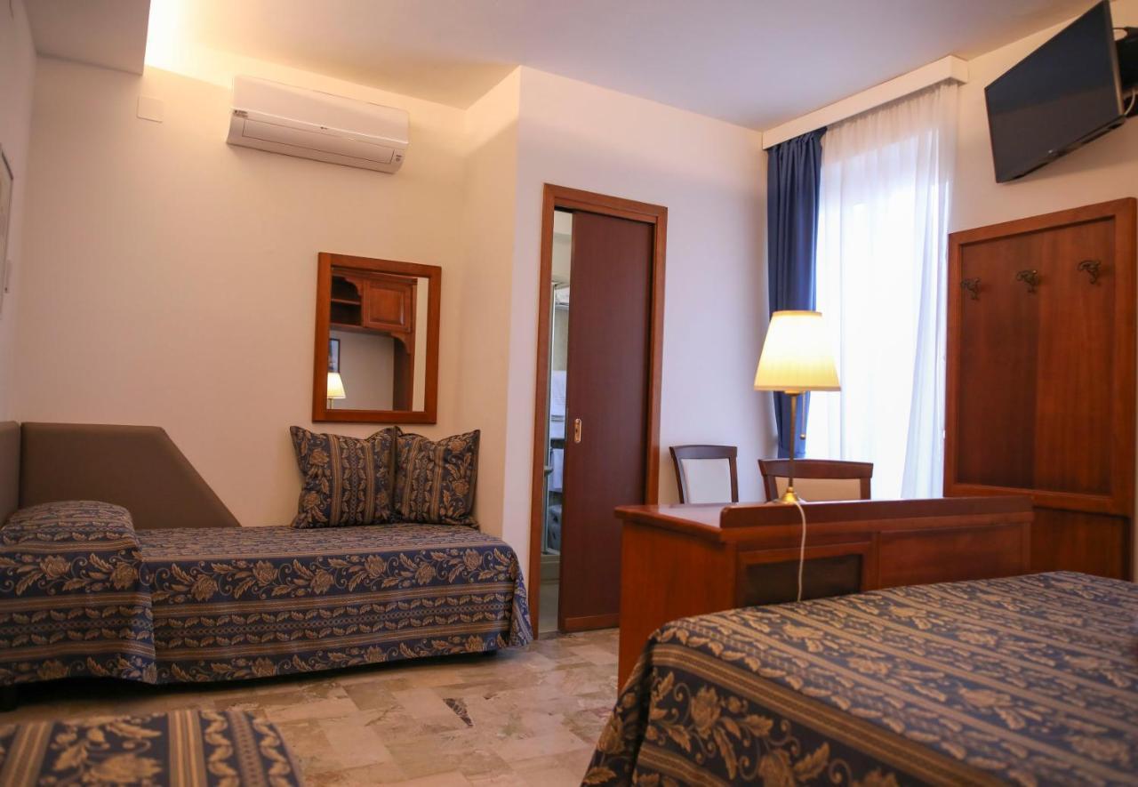La Giara 3* Cefalù
