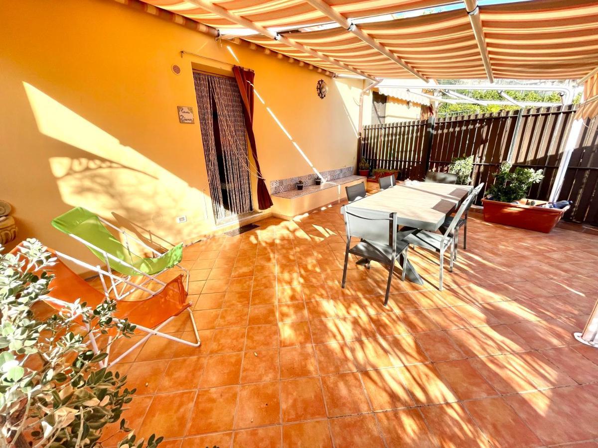Casa Dei Coralli Bianca Con Patio Esterno Holiday home Cefalu