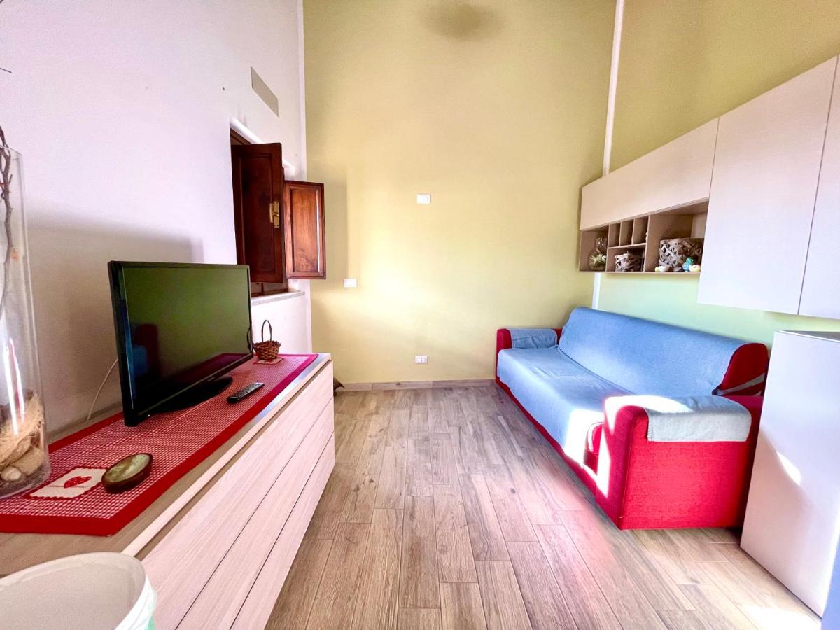 Casa Dei Coralli Bianca Con Patio Esterno Holiday home Cefalu