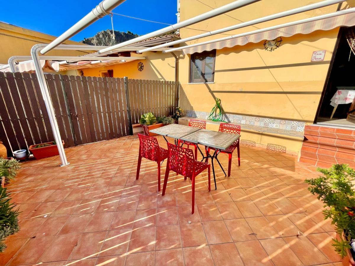 Casa Dei Coralli Bianca Con Patio Esterno Holiday home *