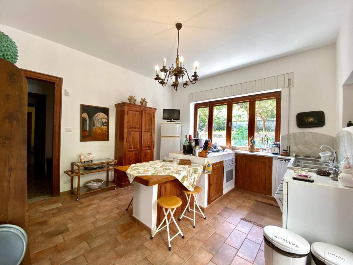 Tana Pacenzia Ferienhaus Cefalù