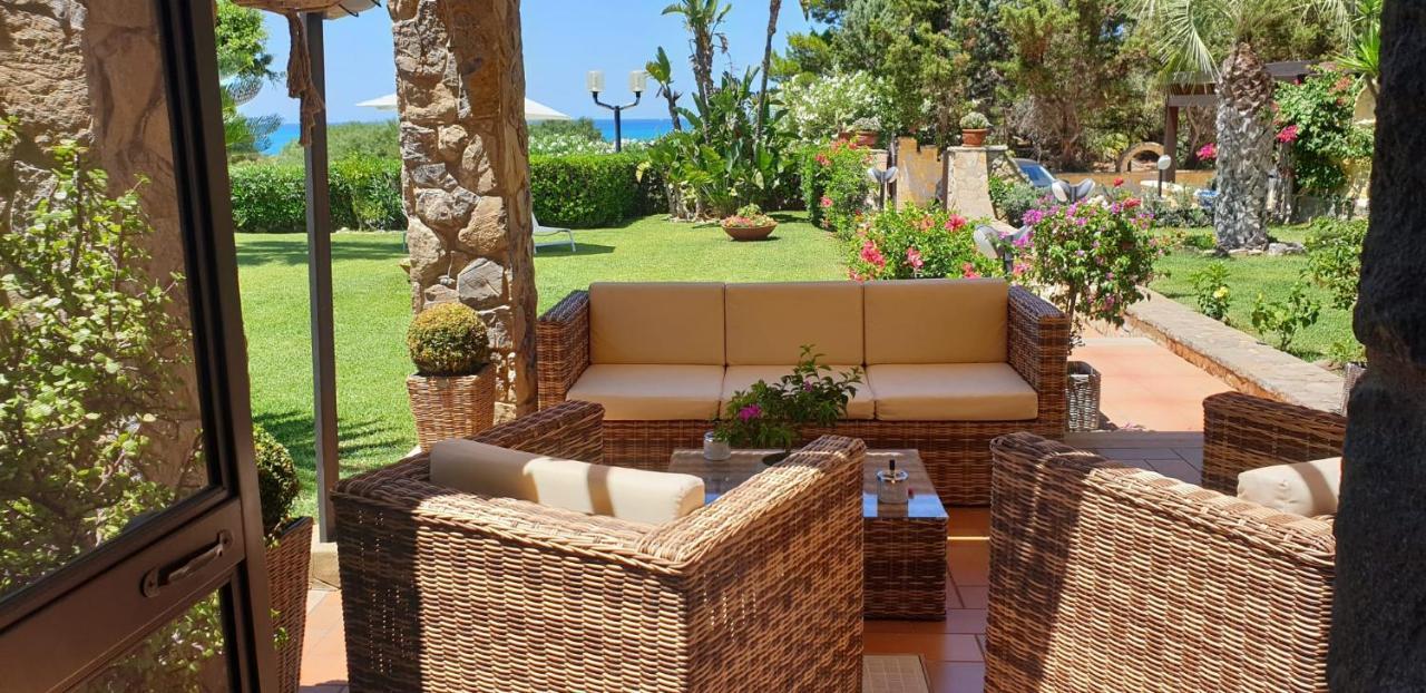 Santina - Cefalù