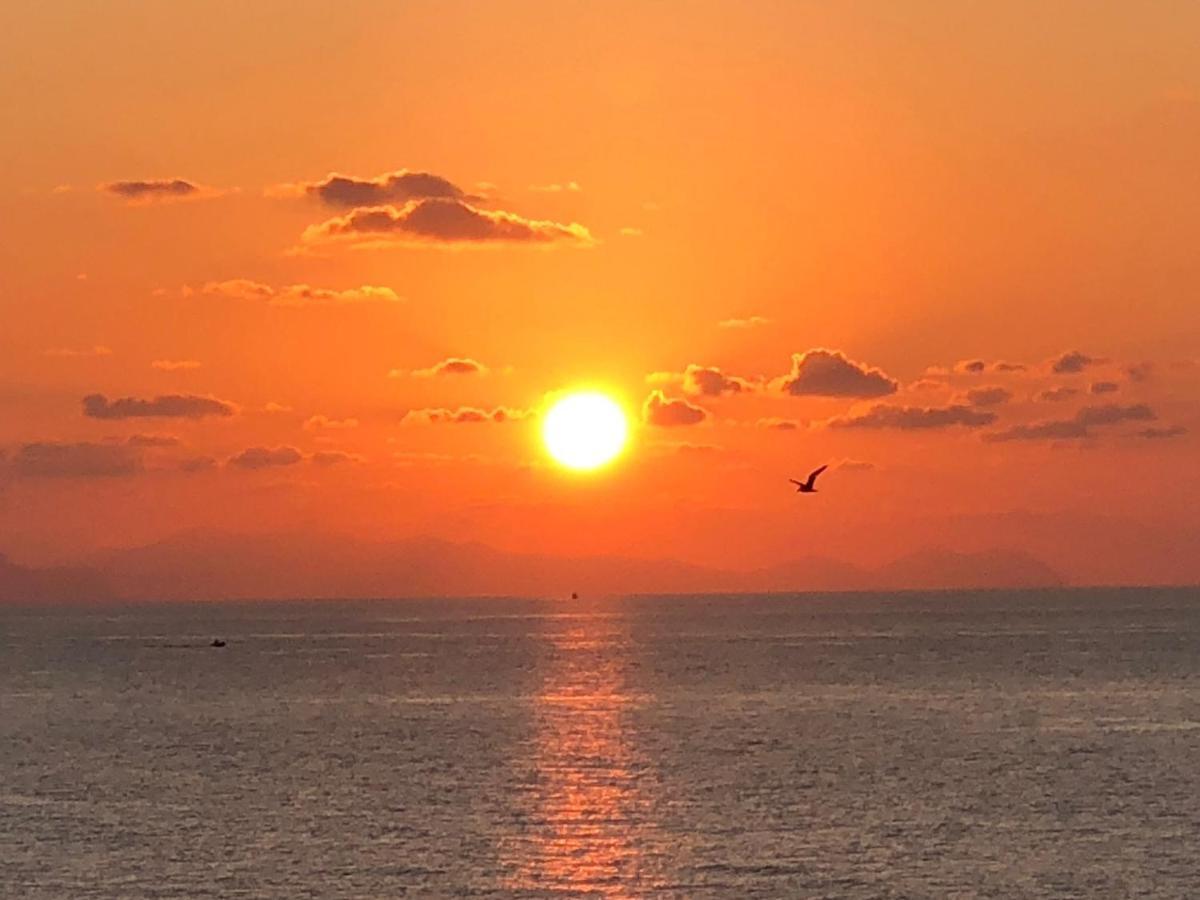 Tramonto Sul Mare By Caseserio * Cefalù