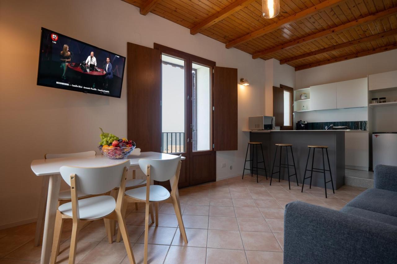 Holiday home Lavatoioflats Casa Sul Mare E Sul Lavatoio Medievale A *