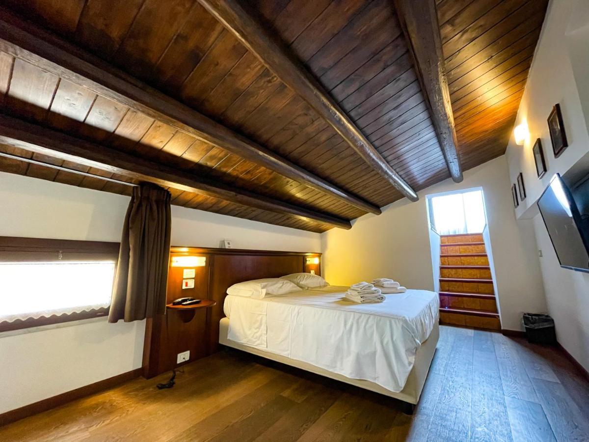 Hotel La Plumeria