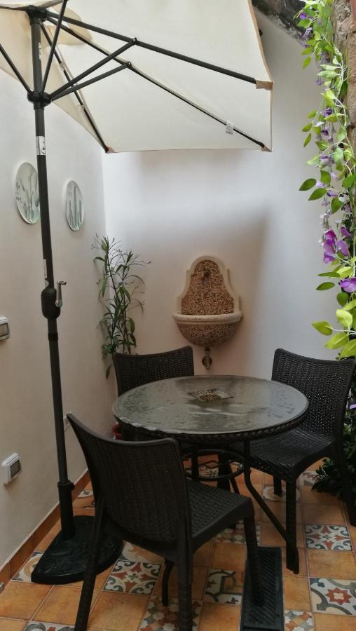 Rosehouse Apartment *