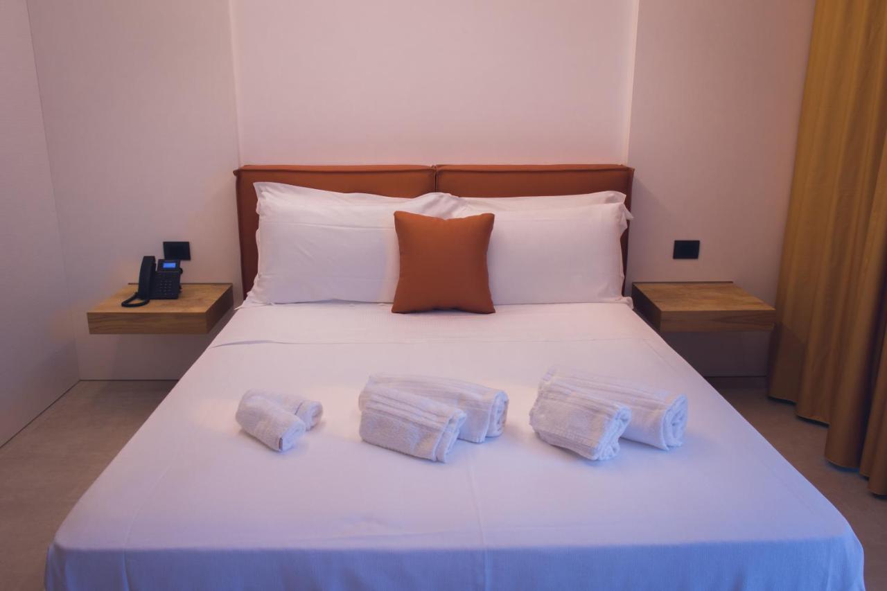 Sunset Hotel 4*